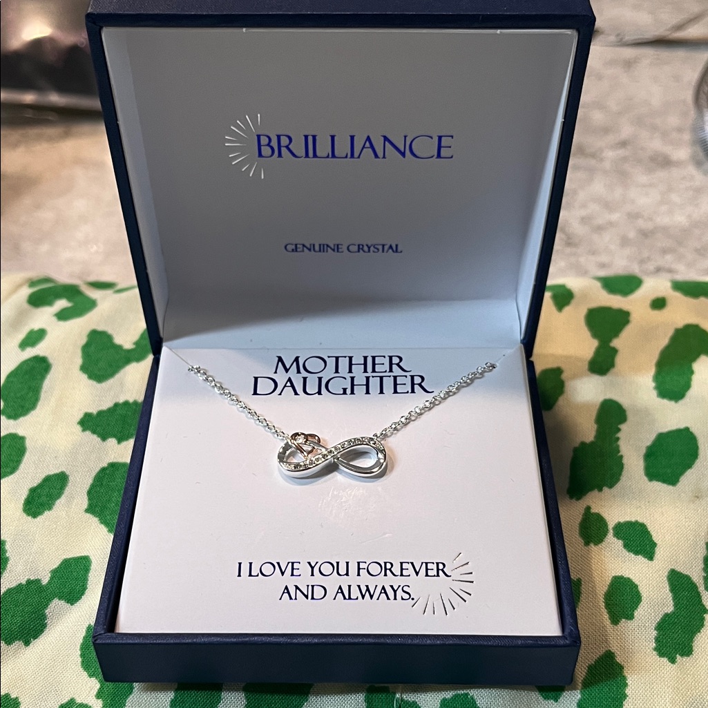 Brilliance Mother-Daughter Silver Infinity Necklace 20$